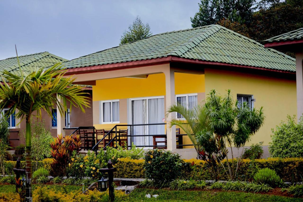 Andasibe Lemurs Lodge Bagian luar foto