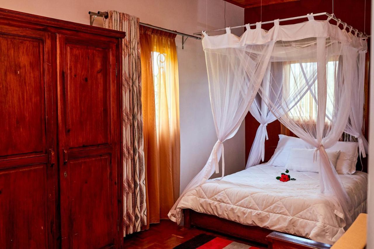 Andasibe Lemurs Lodge Bagian luar foto