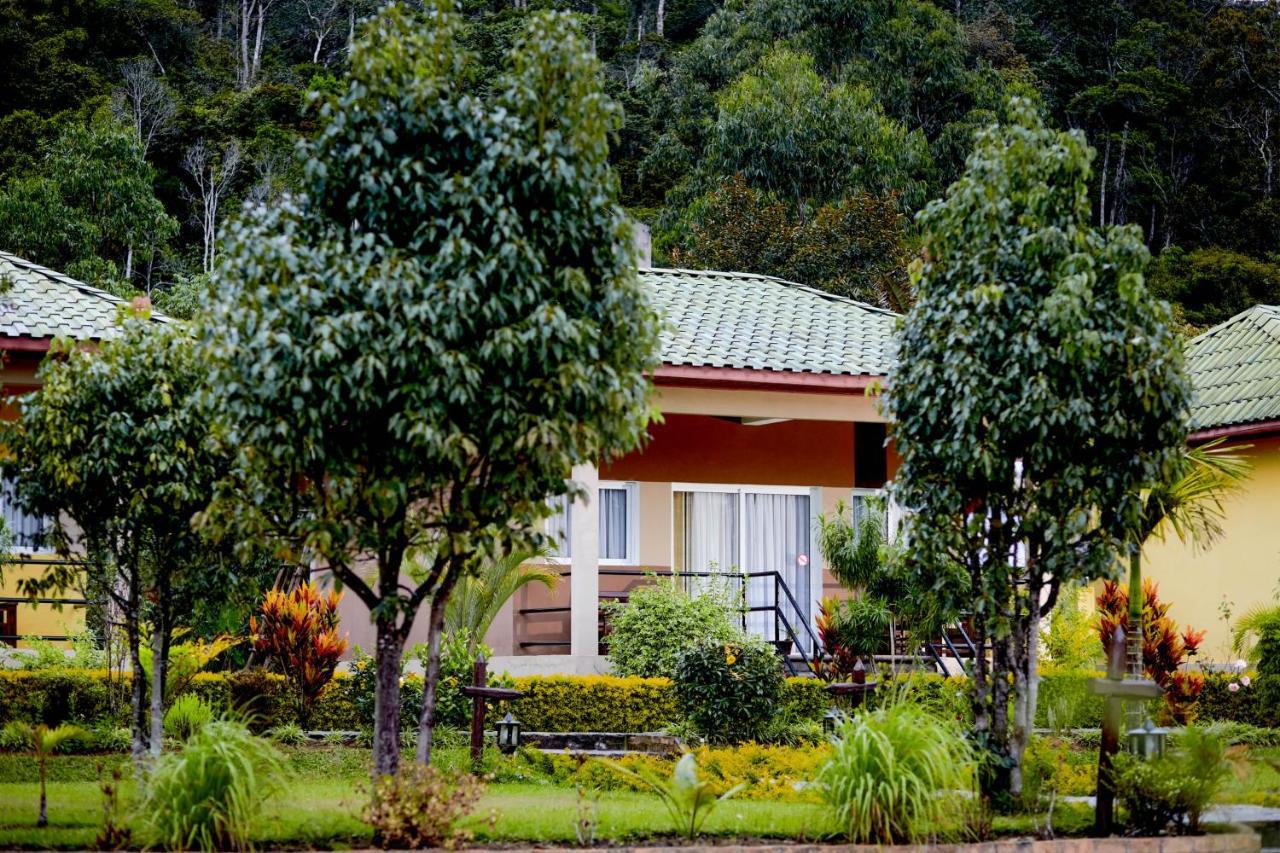 Andasibe Lemurs Lodge Bagian luar foto