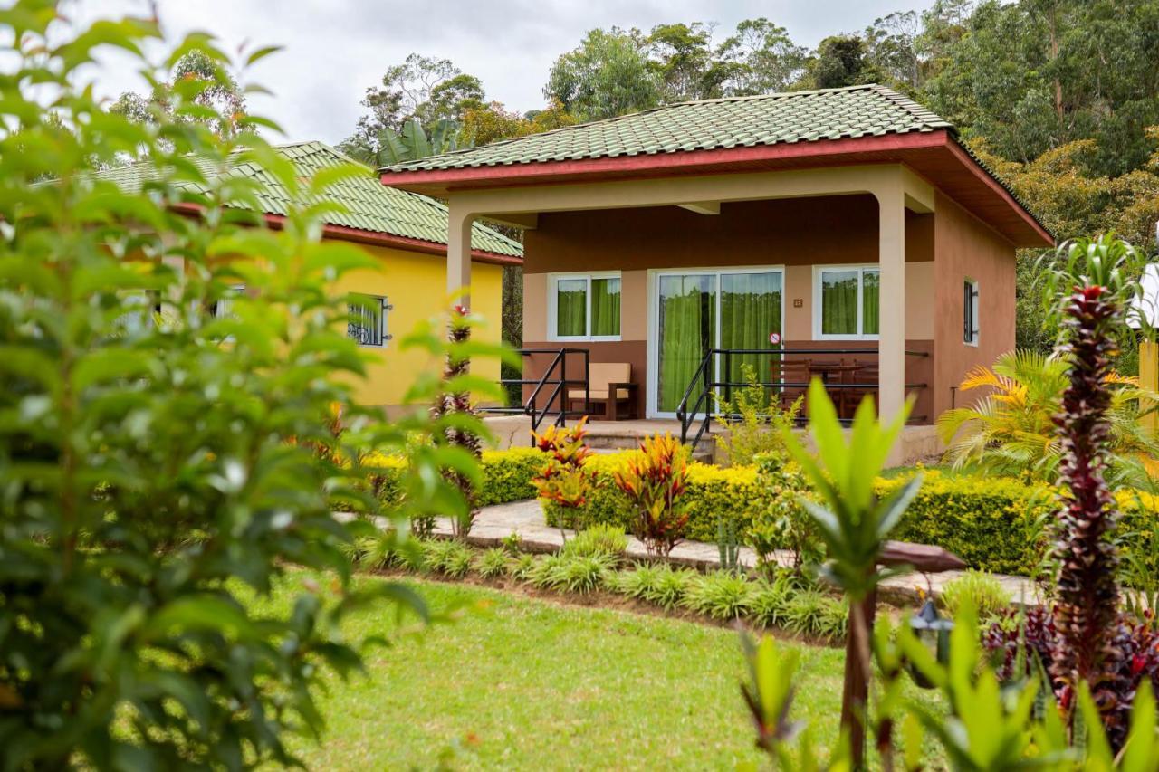 Andasibe Lemurs Lodge Bagian luar foto
