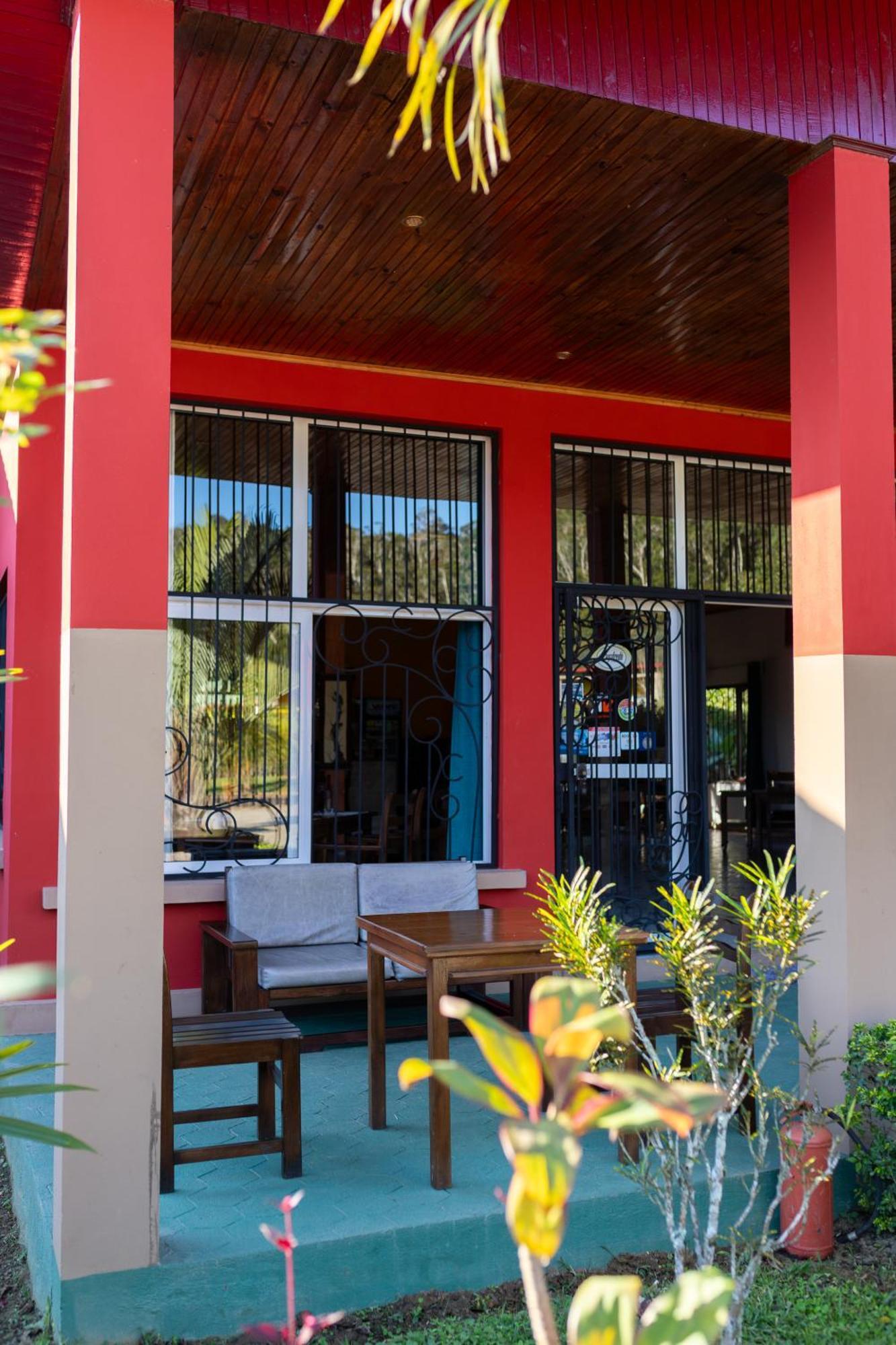 Andasibe Lemurs Lodge Bagian luar foto